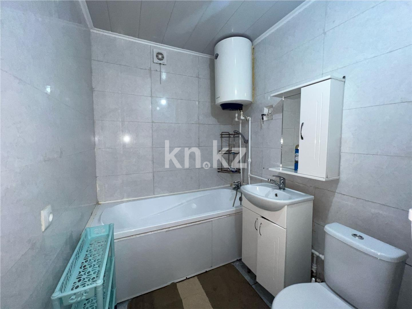 Продажа 1-комнатной квартиры, 38 м², пр. Бухар-жырау в Караганде - фото 7