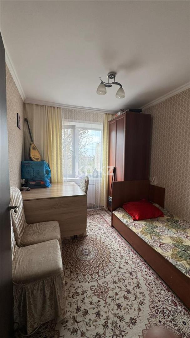 Продажа 4-комнатной квартиры, 63 м², пр. Строителей в Караганде - фото 5