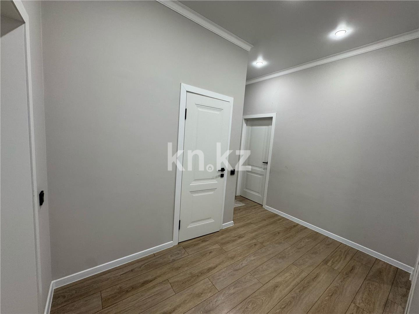 Продажа 4-комнатной квартиры, 121 м², ул. Таттимбета, дом  33/11 в Караганде - фото 19