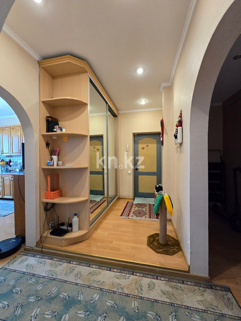 Продажа 4-комнатной квартиры, 60 м², мкр-н Орбита-2, дом  11 в Алматы - фото 24