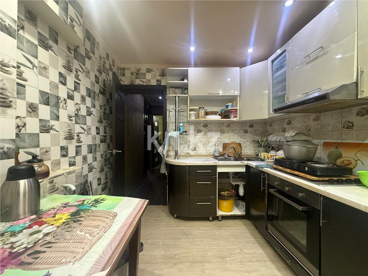 Продажа 3-комнатной квартиры, 65 м² в Караганде - фото 9