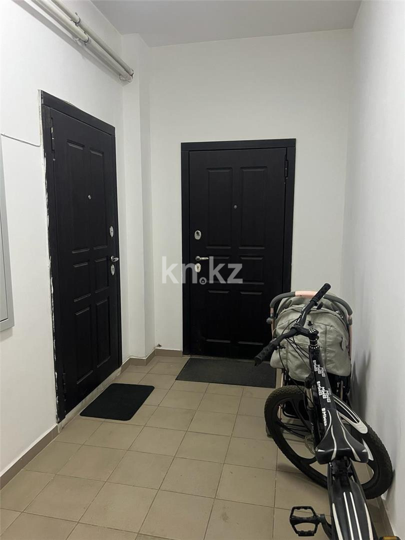 Продажа 3-комнатной квартиры, 94 м², ул. Сатыбалдина, дом  30 в Караганде - фото 24