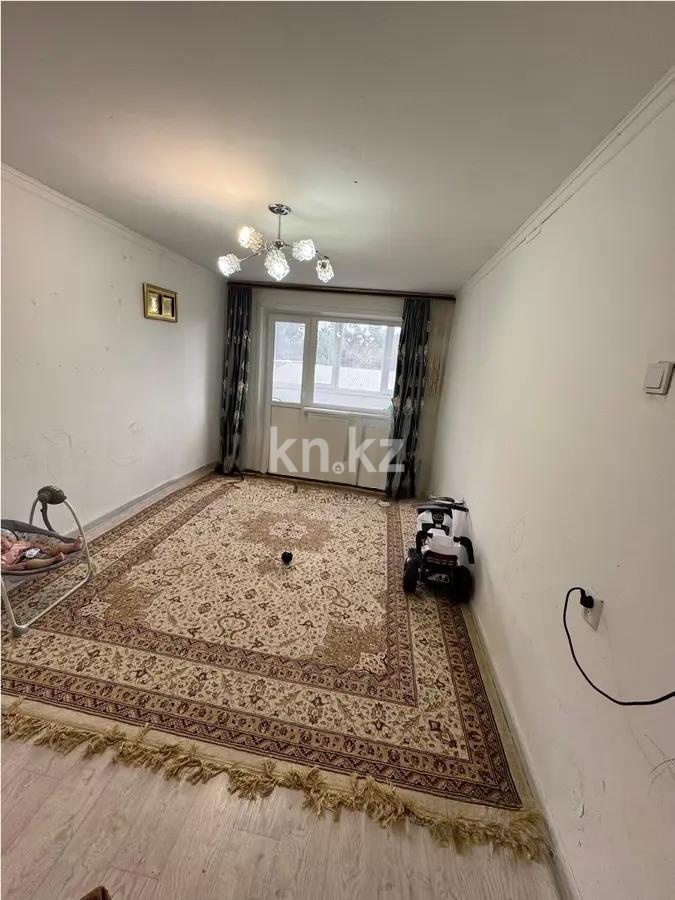 Продажа 3-комнатной квартиры, 62 м², мкр-н 14, дом  38 в Караганде