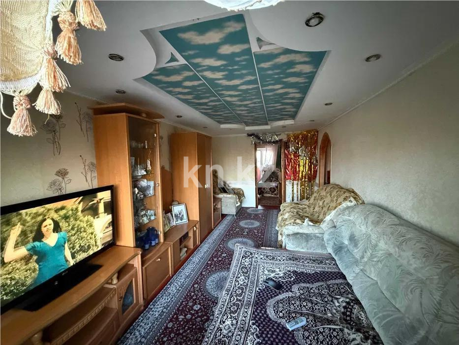 Продажа 3-комнатной квартиры, 56 м², пр. Строителей, дом  25 в Караганде - фото 2