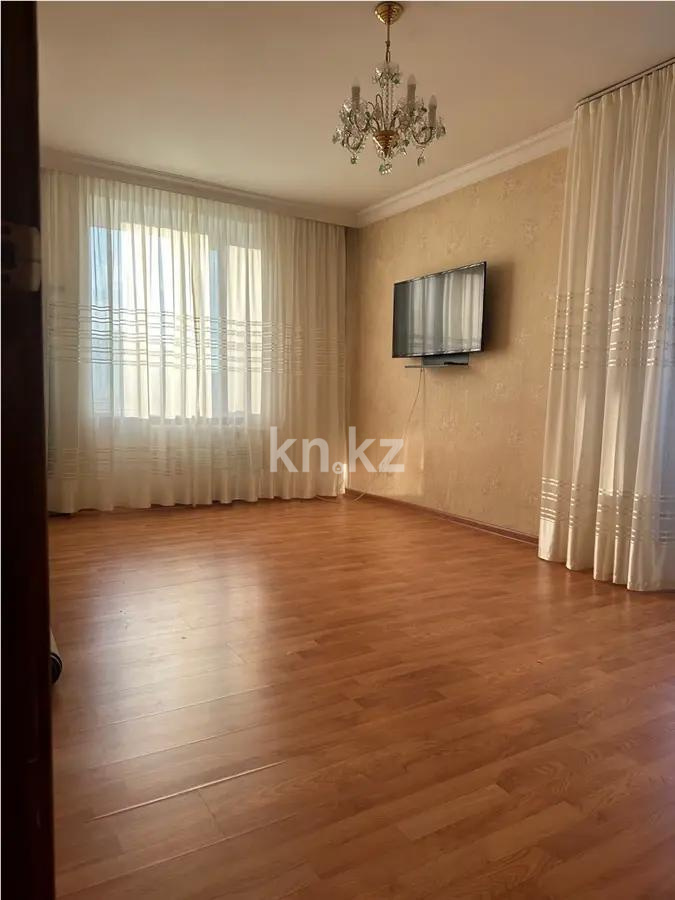 Продажа 3-комнатной квартиры, 55 м², пр. Женис, дом  45 в Астане - фото 2
