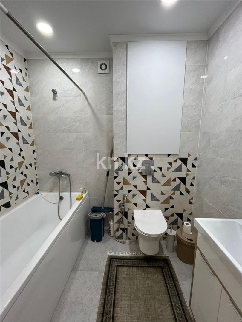 Продажа 4-комнатной квартиры, 121 м² в Караганде - фото 17