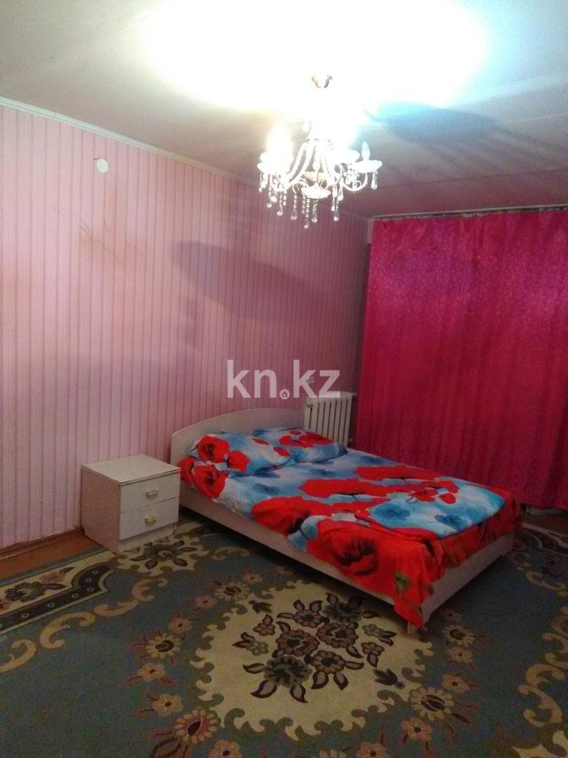 Аренда 1-комнатной квартиры посуточно, 35 м² в Уральске