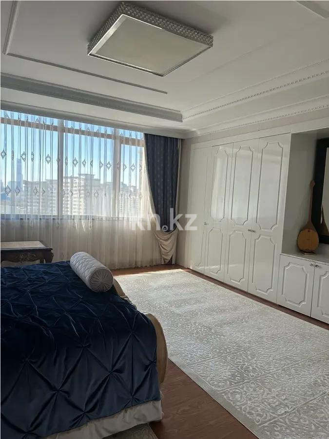 Продажа 4-комнатной квартиры, 176 м², пр. Кошкарбаева, дом  8 в Астане - фото 3