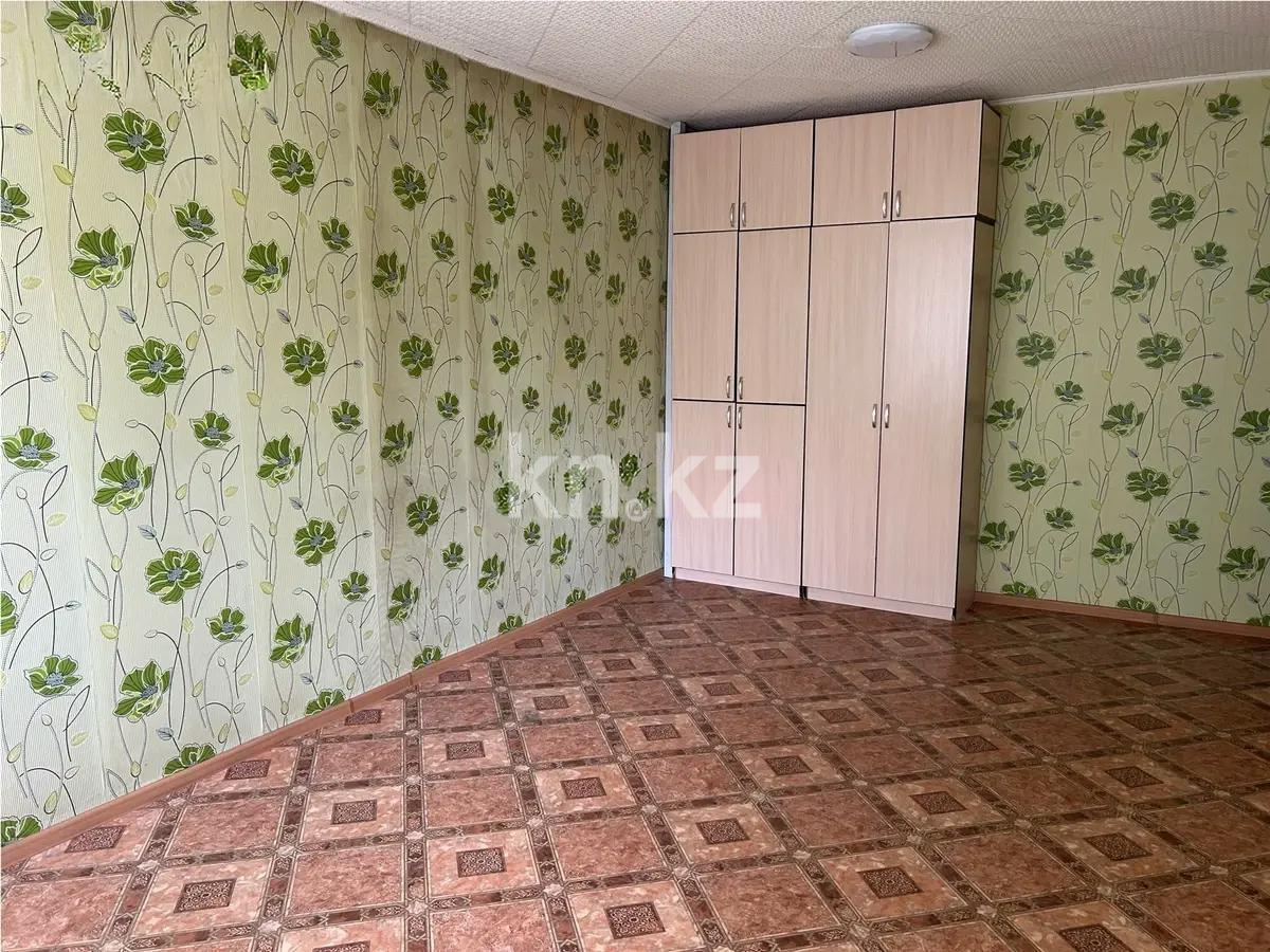 Продажа 2-комнатной квартиры, 48 м², 11а мкр., дом  18 в Караганде - фото 2