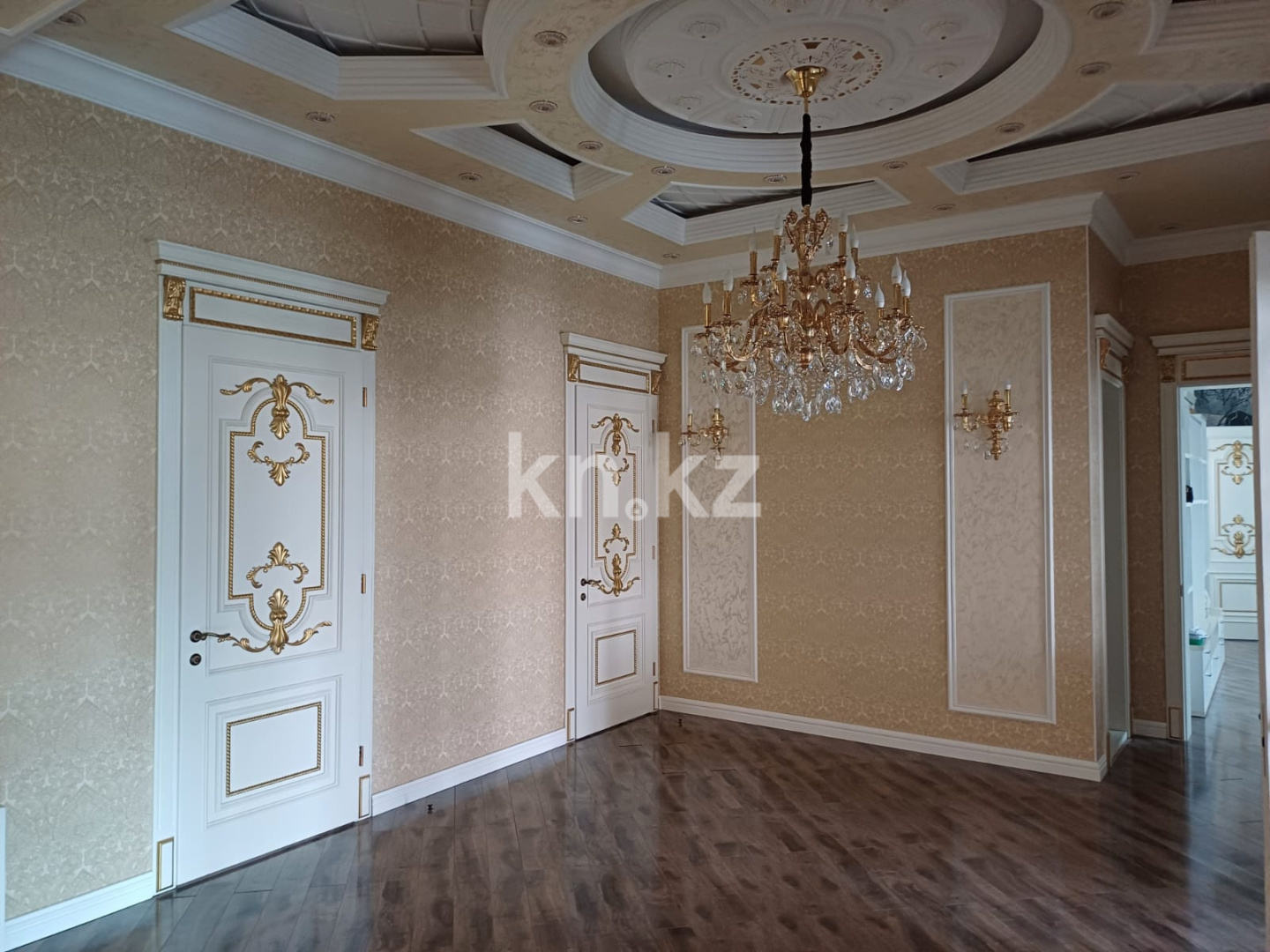 Продажа 5-комнатной квартиры, 270 м², ул. Бокейхана, дом  14 в Астане - фото 15