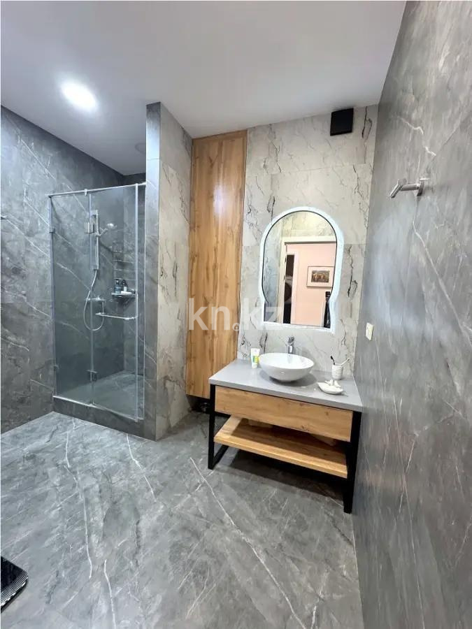 Продажа 3-комнатной квартиры, 133.8 м² в Алматы - фото 6