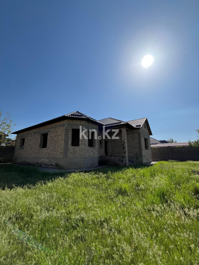 Продажа 6-комнатного дома, 210 м² в Шымкенте - фото 2