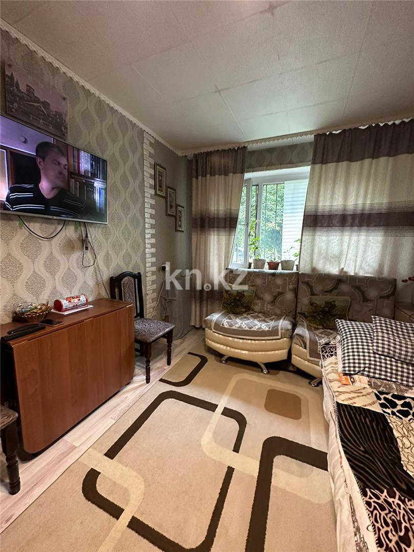 Продажа 2-комнатной квартиры, 45 м², мкр-н 16 в Караганде