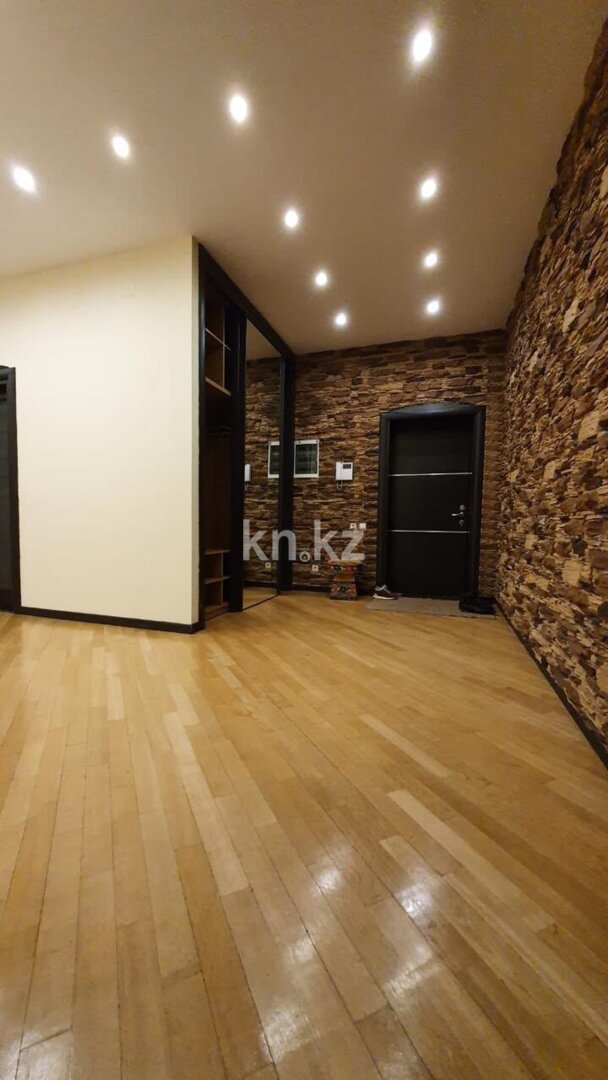 Продажа 4-комнатной квартиры, 220 м² в Алматы - фото 23