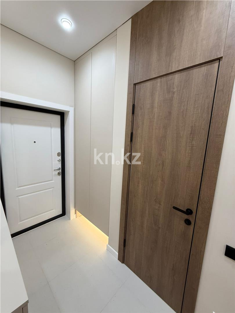 Продажа 2-комнатной квартиры, 65 м², ул. Букетова в Караганде - фото 13