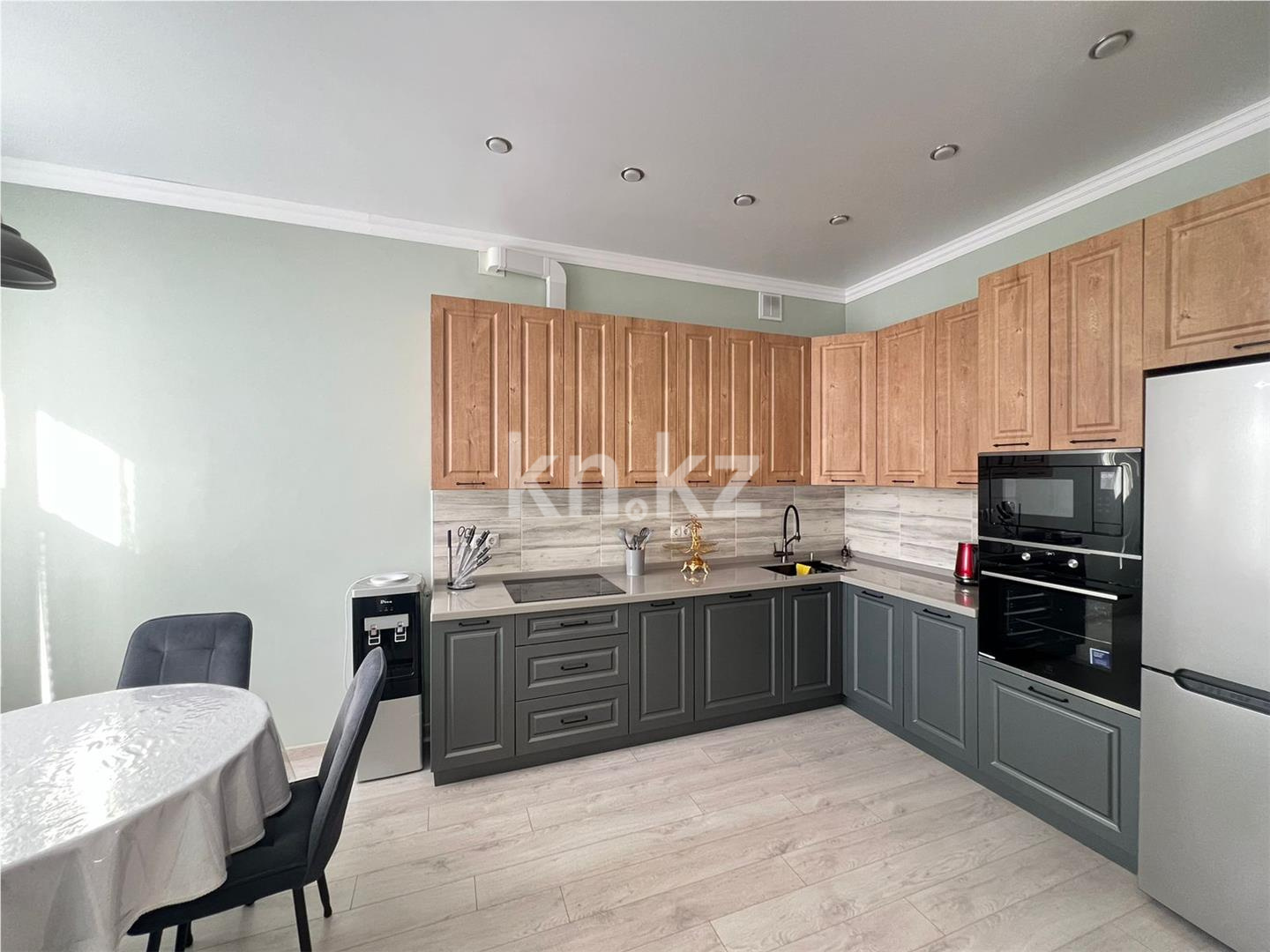 Продажа 2-комнатной квартиры, 63 м², мкр. Степной-3, дом  1/10 в Караганде - фото 8