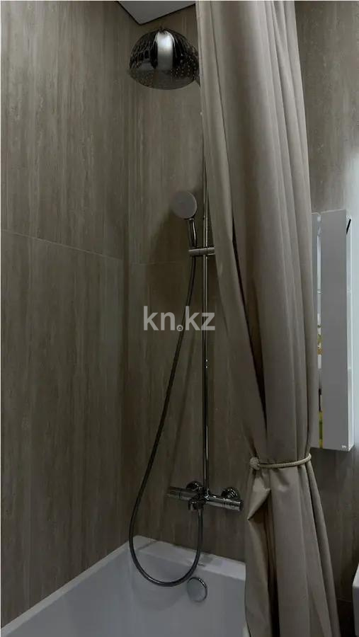 Продажа 4-комнатной квартиры, 82 м² в Астане - фото 3