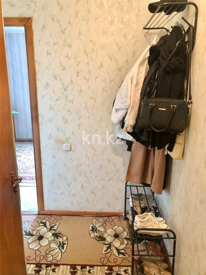 Продажа 1-комнатной квартиры, 30 м², мкр-н 13 в Караганде - фото 8