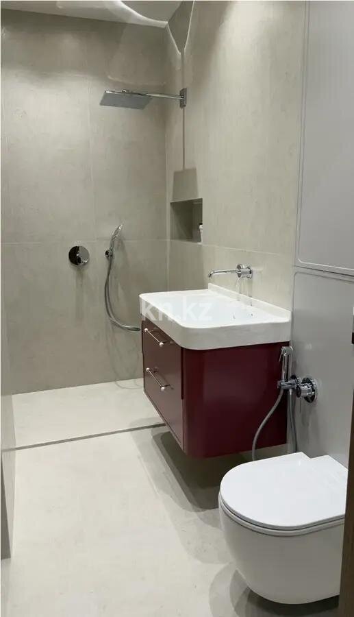 Продажа 3-комнатной квартиры, 131 м² в Астане - фото 5