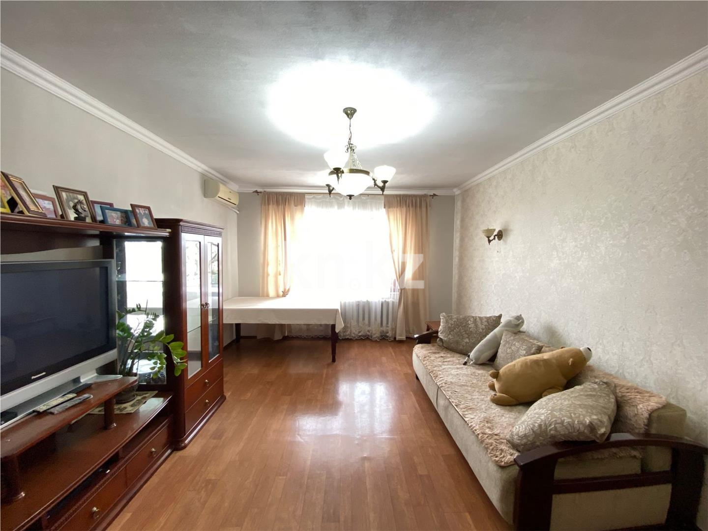 Продажа 3-комнатной квартиры, 90 м² в Караганде