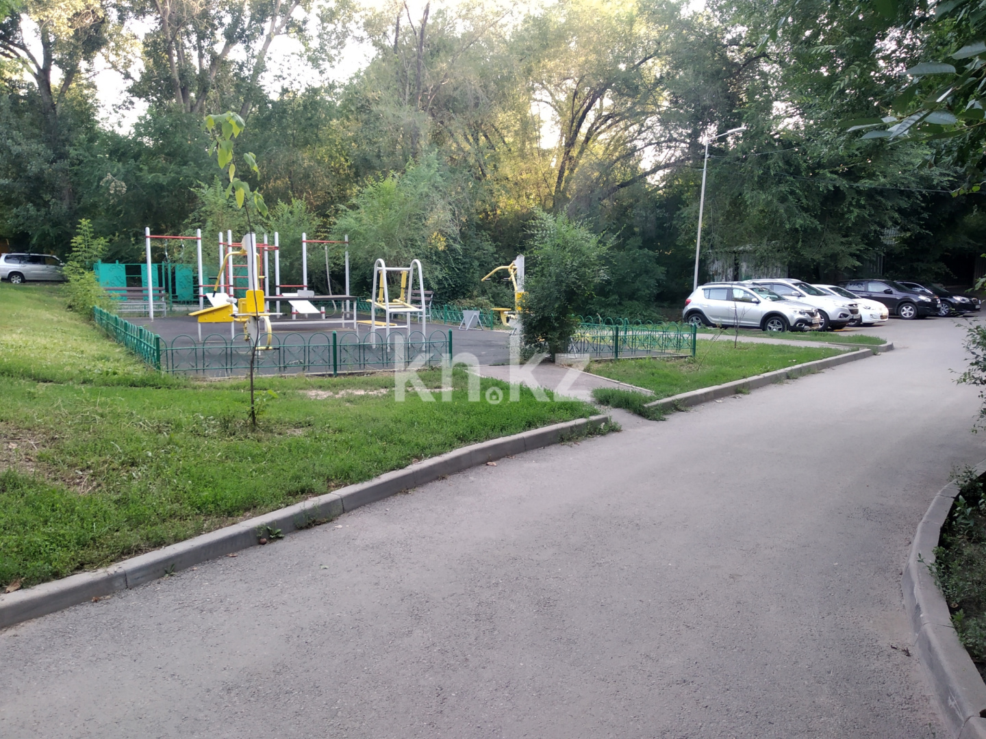 Продажа 2-комнатной квартиры, 37 м² в Алматы - фото 15