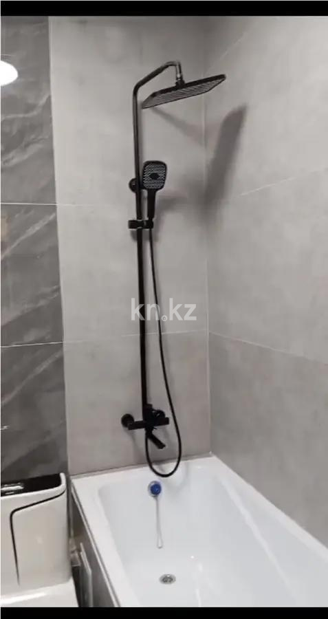 Продажа 2-комнатной квартиры, 64.8 м² в Астане - фото 3