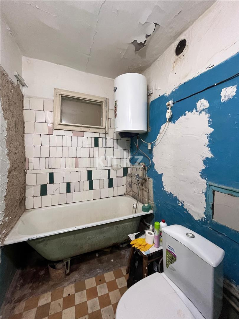 Продажа 3-комнатной квартиры, 56 м², 12-й мкр. в Караганде - фото 9