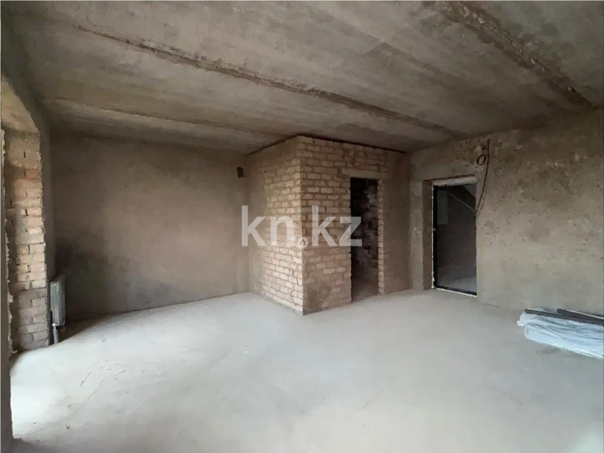 Продажа 1-комнатной квартиры, 40 м², мкр-н Голубые Пруды, дом  3/2 стр в Караганде - фото 2