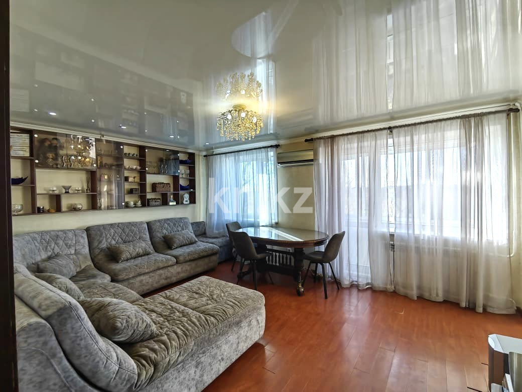 Продажа 3-комнатной квартиры, 71 м², ул. Ержанова, дом  47/2 в Караганде