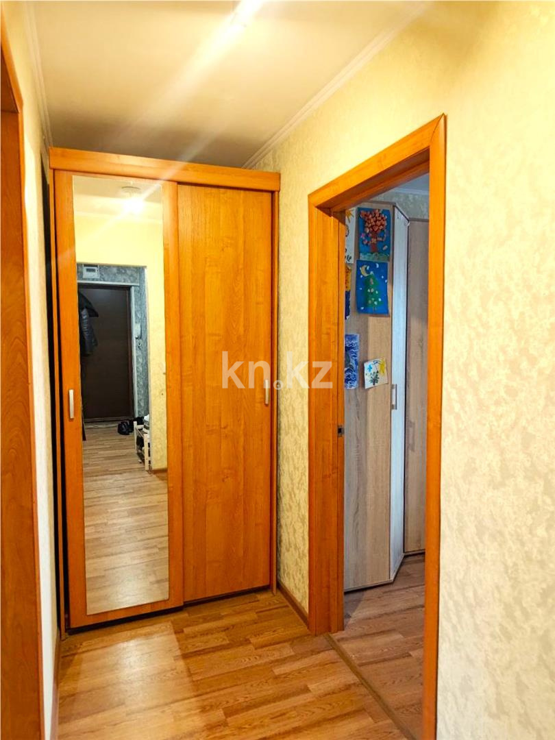 Продажа 2-комнатной квартиры, 43 м², мкр-н 22, дом  35 в Караганде - фото 9