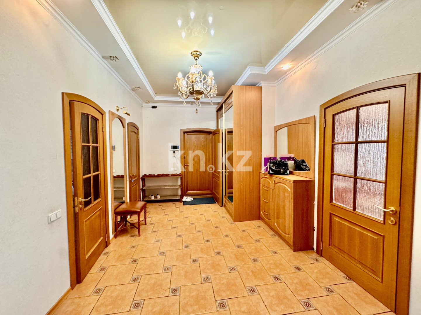 Продажа 6-комнатной квартиры, 383 м², Иманбаева, дом  12/1 в Астане - фото 35