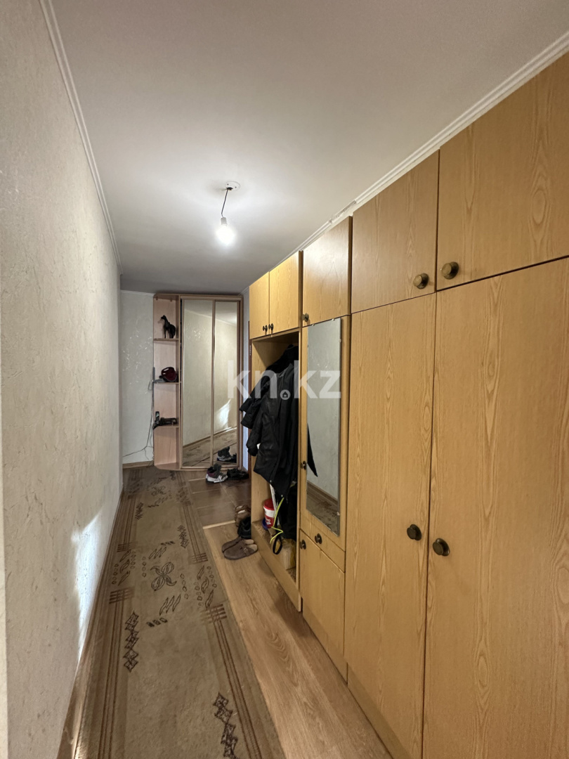 Продажа 3-комнатной квартиры, 58 м², ул. Гапеева, дом  19 в Караганде - фото 16