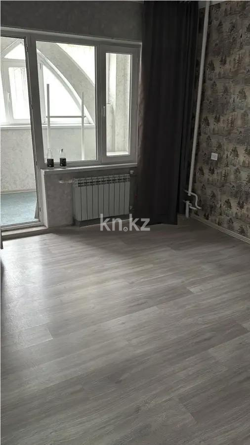 Продажа 3-комнатной квартиры, 73 м², мкр-н Аксай-3, дом  6 в Алматы