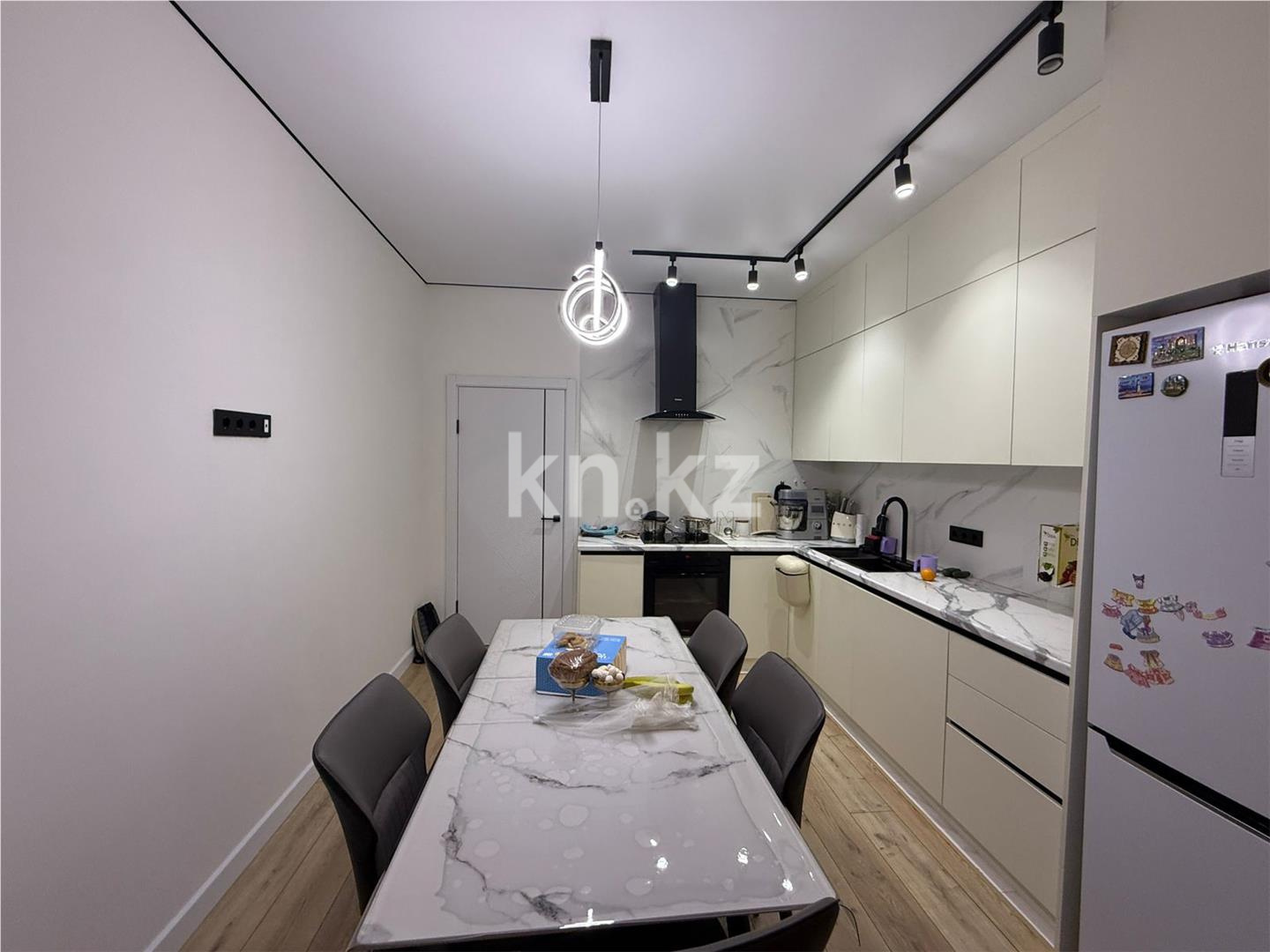 Продажа 1-комнатной квартиры, 45.3 м², ул. Байтурсынова в Астане