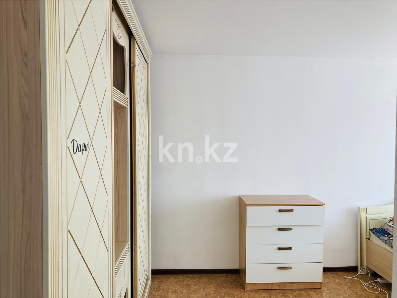 Продажа 2-комнатной квартиры, 54 м², ул. Ашимова в Караганде - фото 4
