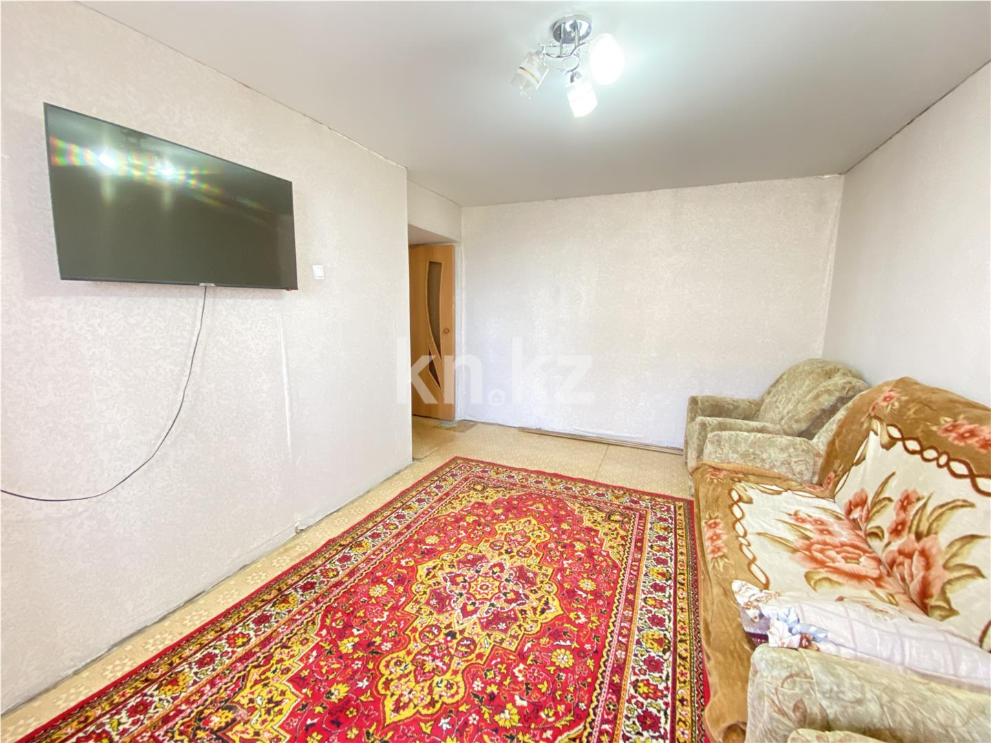 Продажа 4-комнатной квартиры, 77 м², мкр-н 11а, дом  26 в Караганде - фото 3