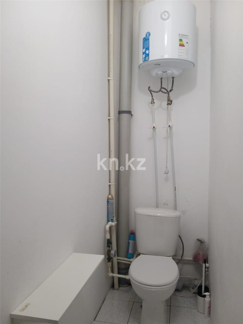 Продажа 2-комнатной квартиры, 69 м², ул. Момышулы в Караганде - фото 10