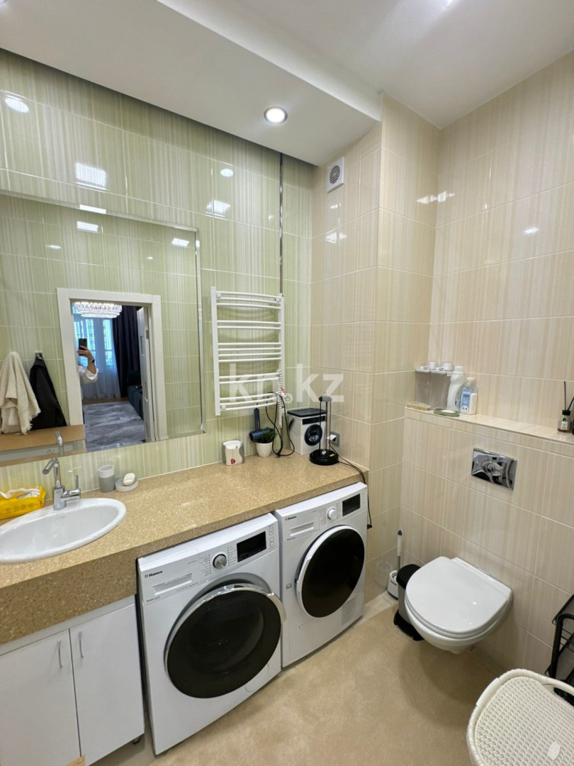 Продажа 3-комнатной квартиры, 132 м², ул. Сыганак, дом  62/3 в Астане - фото 26