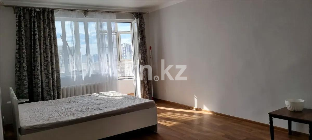 Продажа 1-комнатной квартиры, 54 м², пр. Тауелсыздык, дом  34/1 в Астане