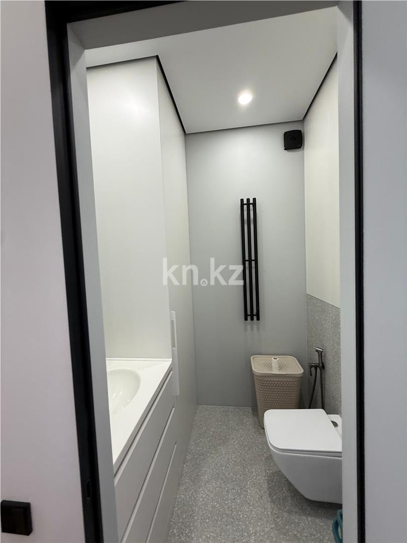 Продажа 2-комнатной квартиры, 68 м² в Караганде - фото 10
