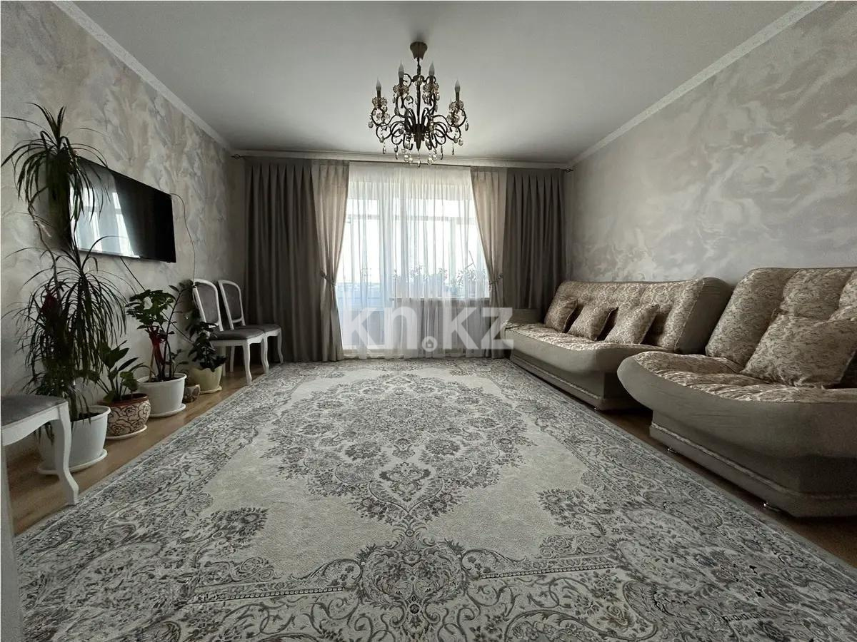 Продажа 4-комнатной квартиры, 80 м², ул. Кажымукана, дом  28 в Астане