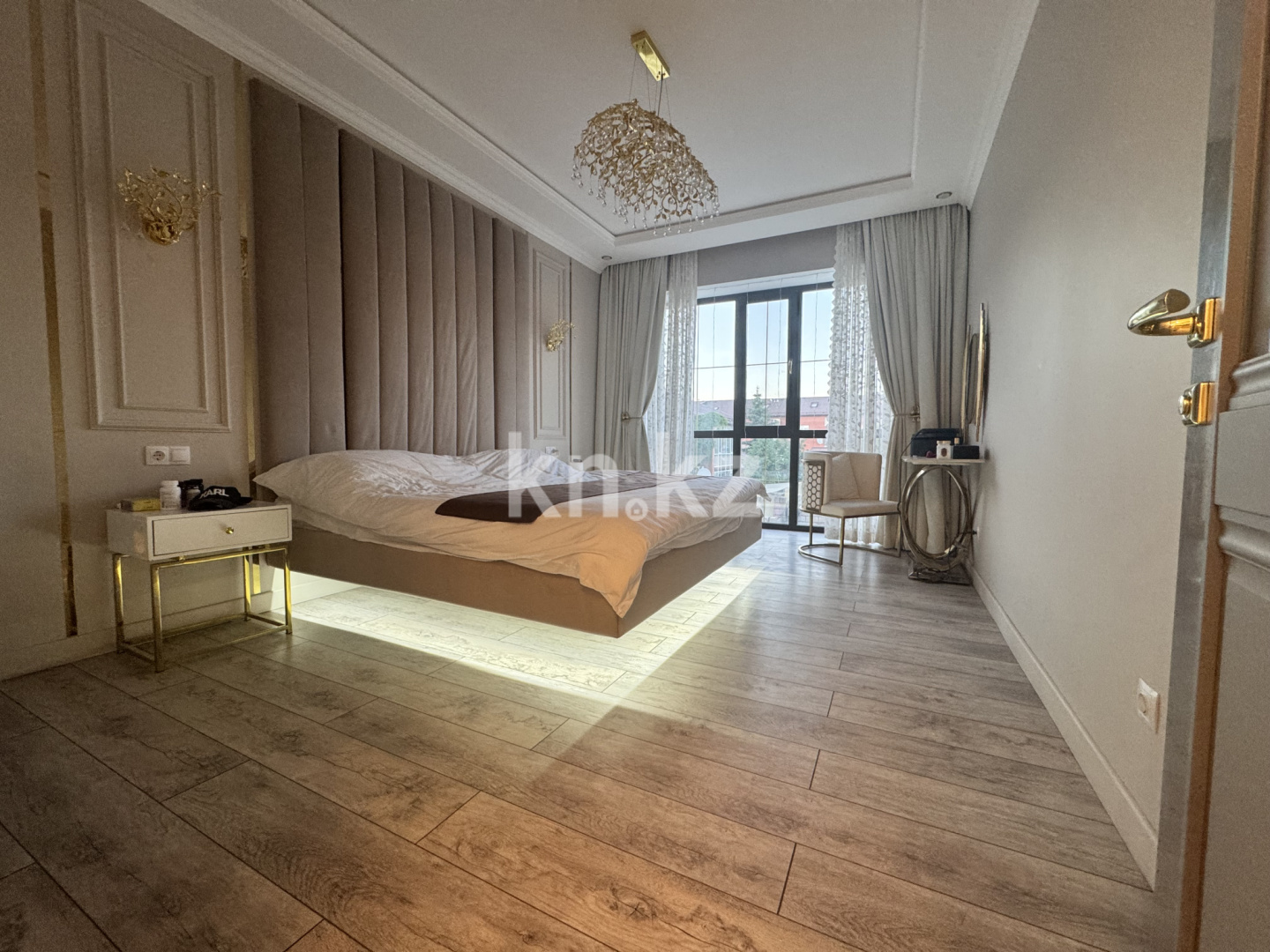 Продажа 5-комнатного дома, 400 м², ул. Муканова, дом  45/28 в Караганде - фото 5