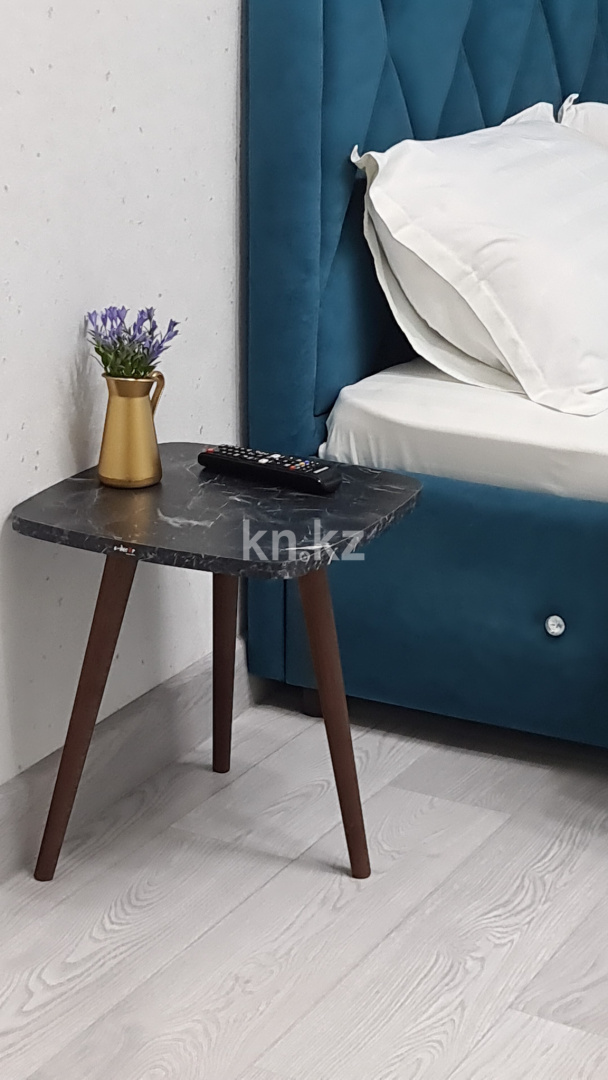 Аренда 1-комнатной квартиры посуточно, 35 м², пр. Бухар-жырау, дом  79/2 в Караганде