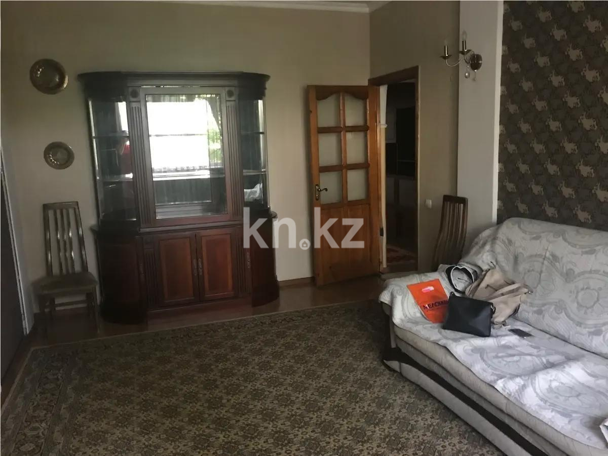 Продажа 3-комнатной квартиры, 68 м², мкр-н Аксай-4, дом  82 в Алматы