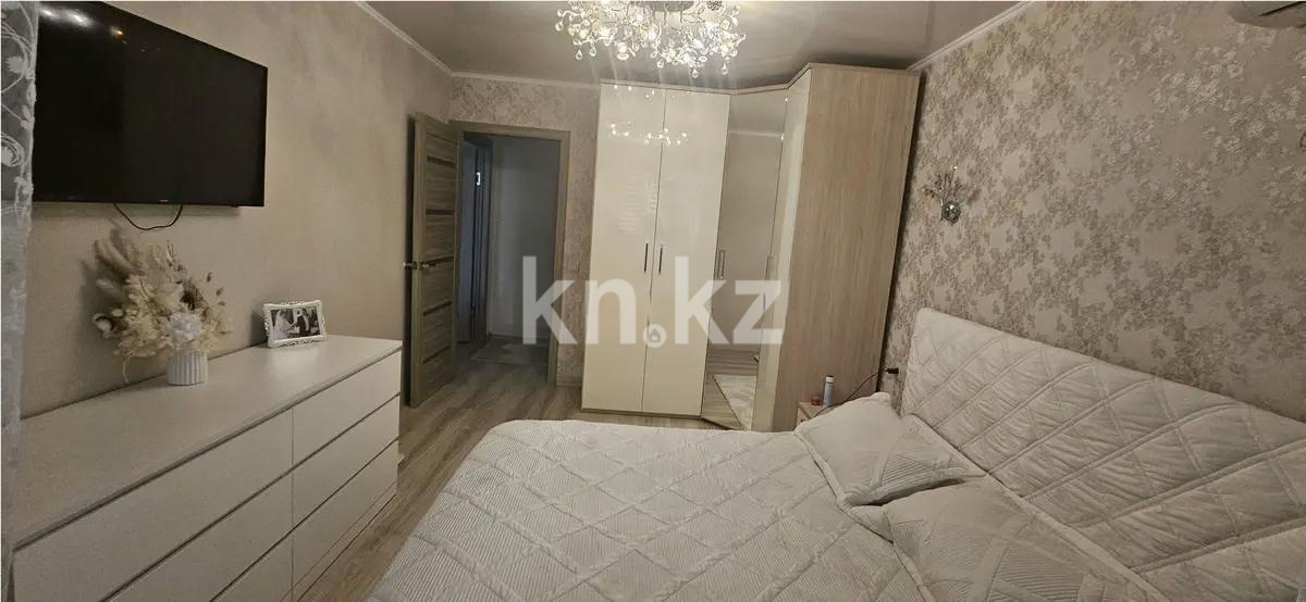 Продажа 4-комнатной квартиры, 89 м², мкр-н Аксай-3а, дом  43 в Алматы - фото 2