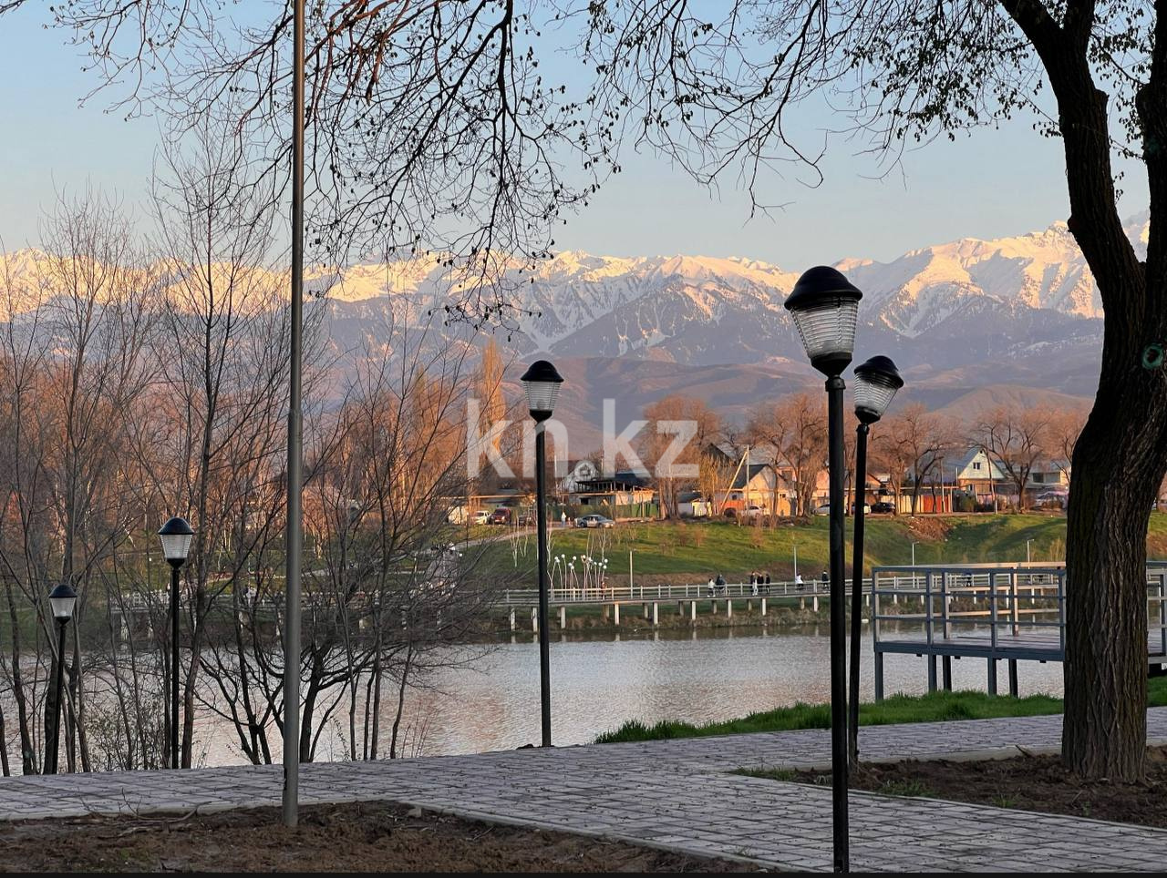 Аренда 3-комнатной квартиры посуточно, 97 м², ул. Майлина, дом  54 - ул. Бухтарминская в Алматы - фото 25