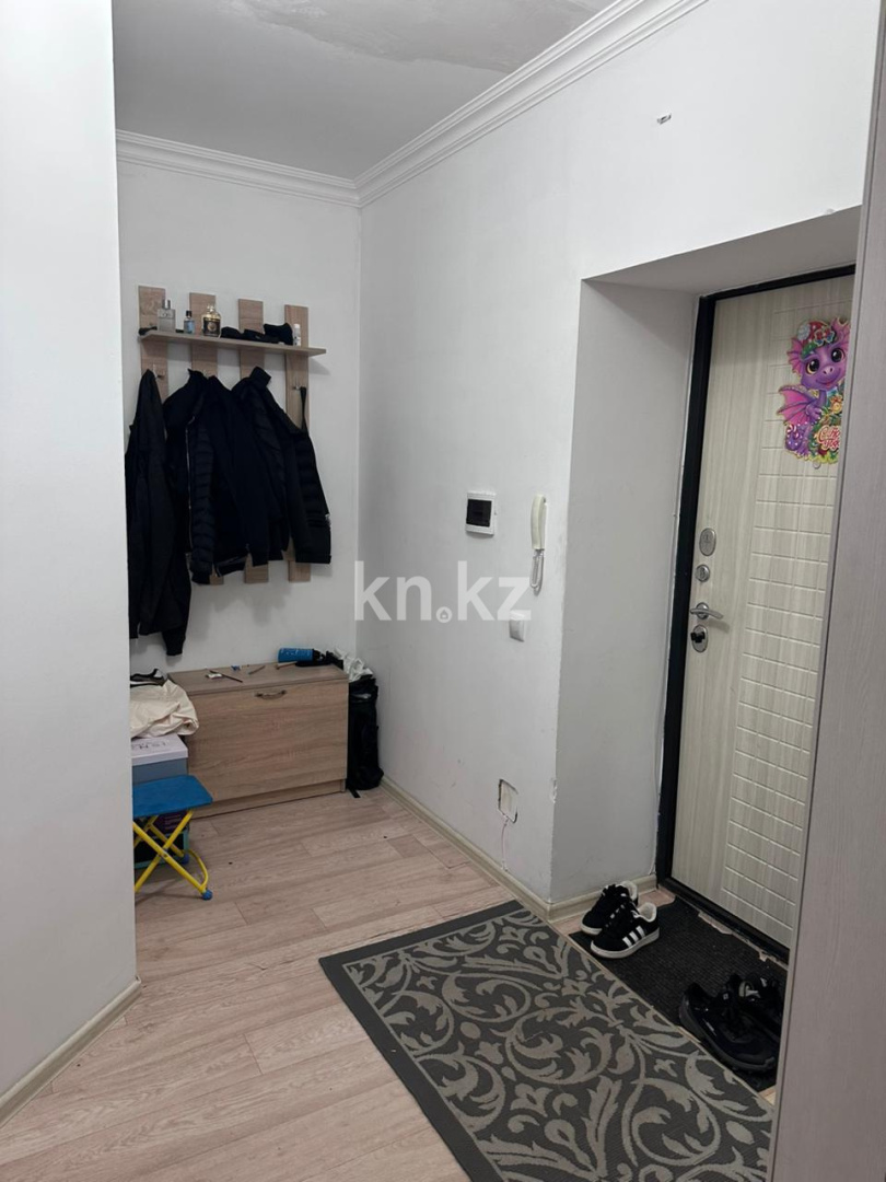 Аренда 1-комнатной квартиры, 40 м², пр. Тлендиева, дом  50/2 в Астане - фото 4