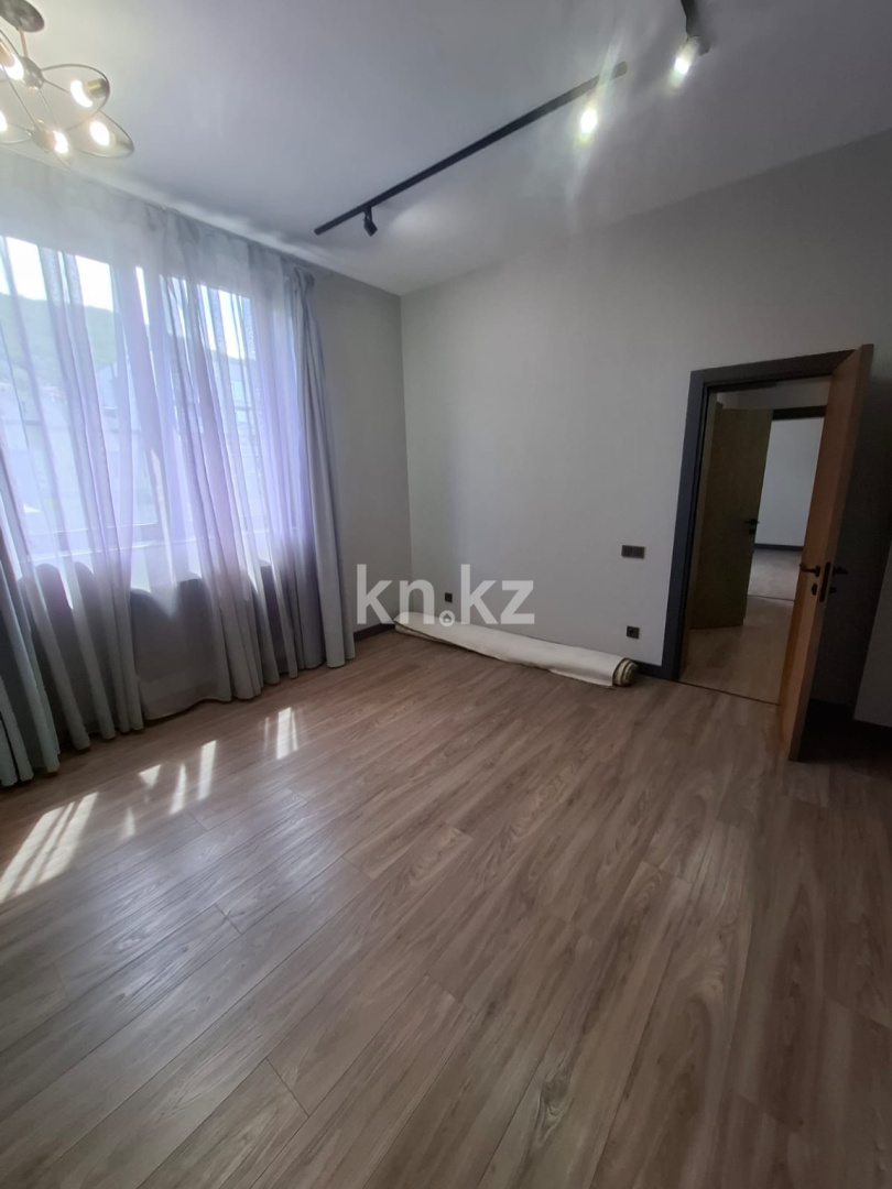 Продажа 5-комнатного дома, 212 м² в Алматы - фото 13