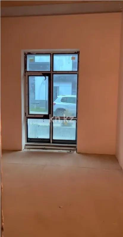 Продажа 3-комнатной квартиры, 132 м², ул. Салыкова, дом  40 в Алматы - фото 3