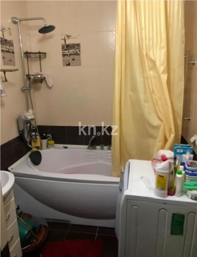 Продажа 2-комнатной квартиры, 70 м² в Алматы - фото 3